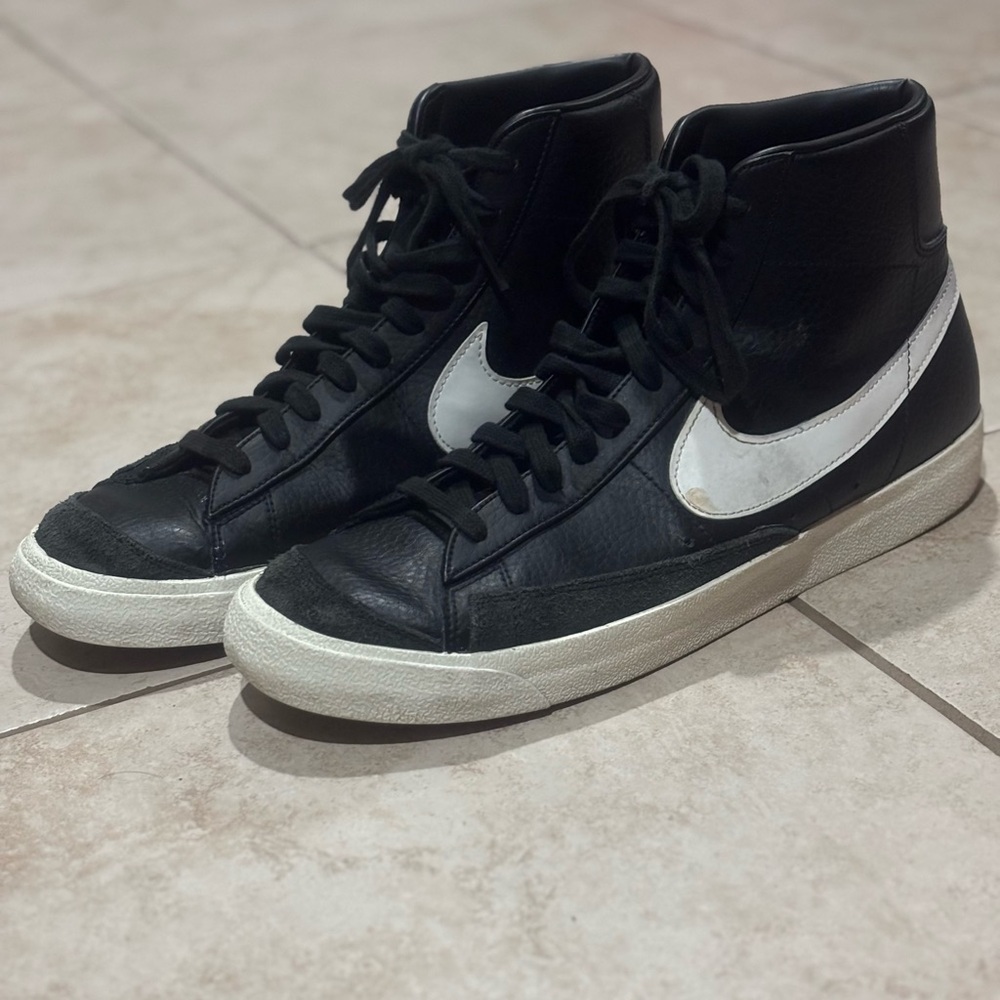 Nike Blazer 77 Vintage Mens Mid Black Athletic Shoes Size 13 Sneakers BQ6806-002